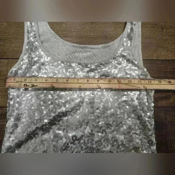 Old Navy Tank Top, Women's Size Large, Light Gray, Silver Sequin, Sleeveless - Picture 5 of 6
